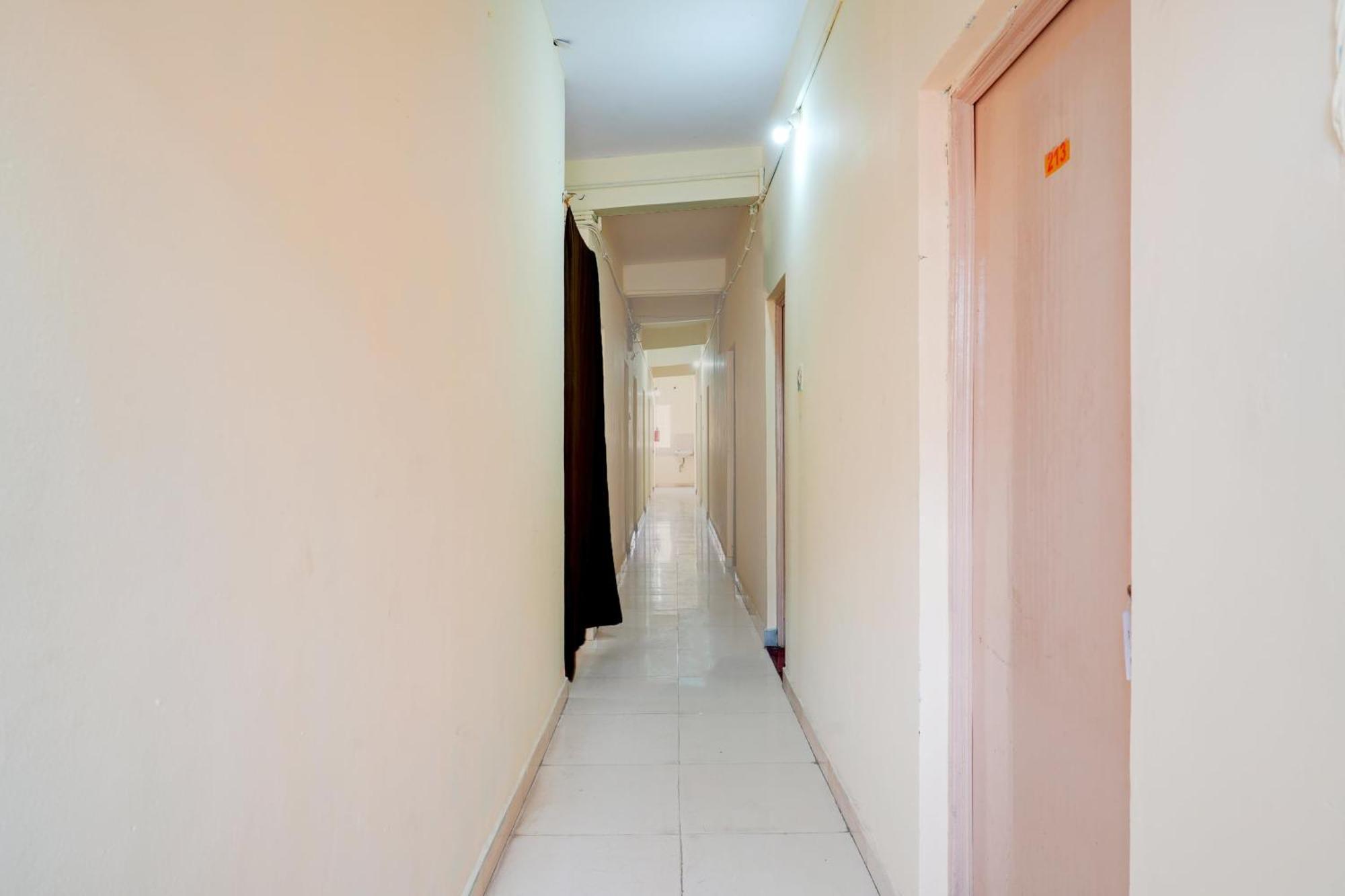העיר בנגלור Super Townhouse Marathahalli Near Klm Fashion Mall מראה חיצוני תמונה