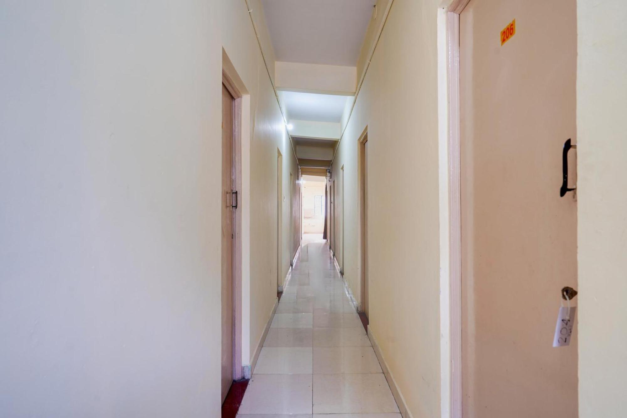 העיר בנגלור Super Townhouse Marathahalli Near Klm Fashion Mall מראה חיצוני תמונה